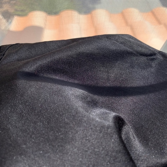 Classy Lulumary glossy black midi skirt size 9 top - Picture 7 of 7